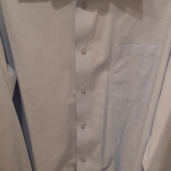 Pierre Cardin Long Sleeve Dress Shirt NWOT - Picture 4 of 8